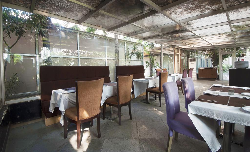 Jukaso Inn Pragati Maidan Nova Deli Exterior foto